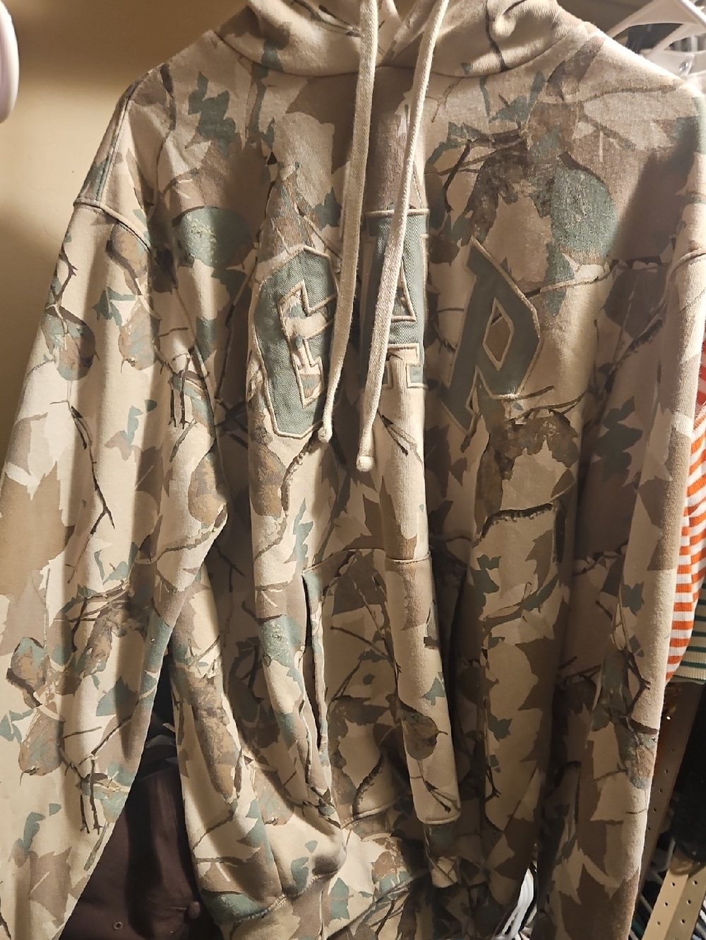 GAP Camo Hooded Pullover in Tan and Green